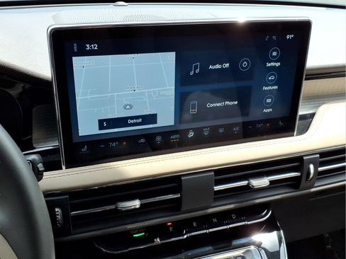 Used 2023 Lincoln Corsair FWD image 21