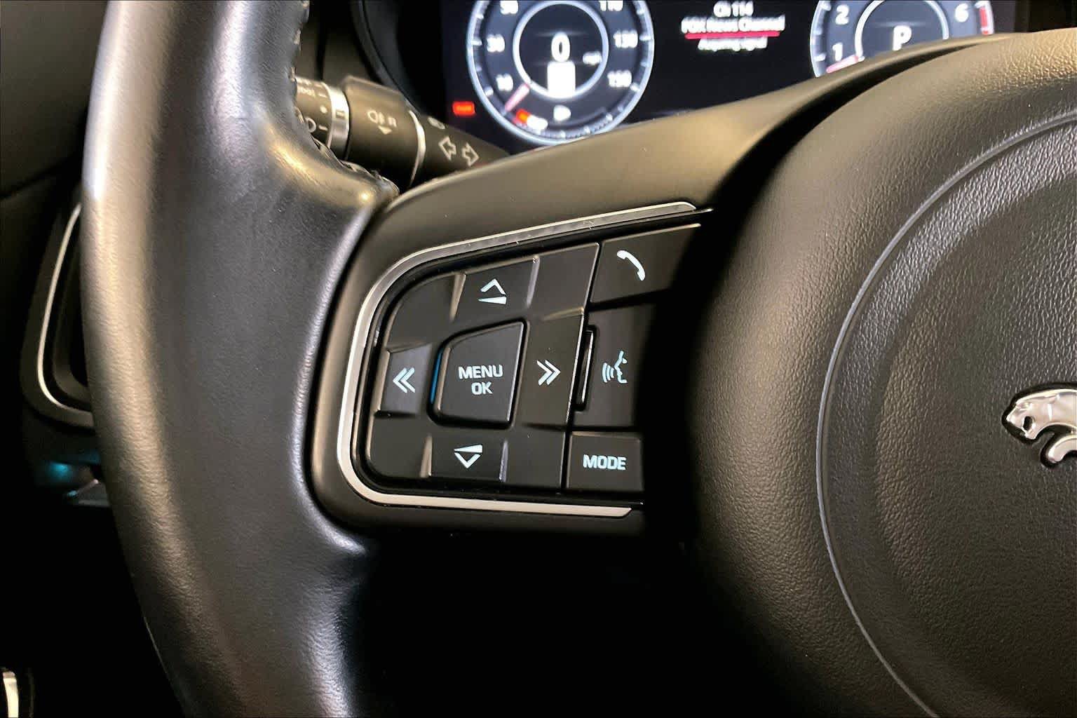 Used 2020 Jaguar E-PACE SE AWD/4WD image 22