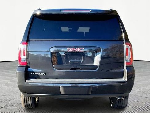 Used 2020 GMC Yukon SLT w/ Premium Edition image 6