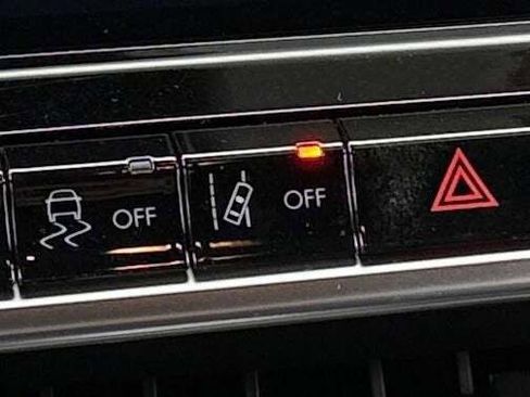 New 2026 Jeep Compass Limited image 37