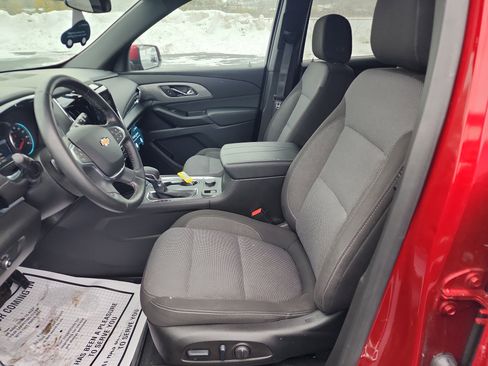 Certified 2024 Chevrolet Traverse LT image 11