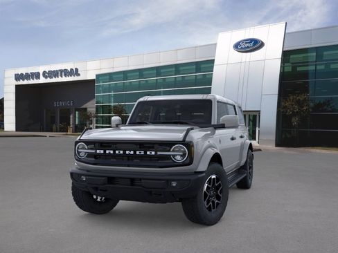 New 2026 Ford Bronco Outer Banks AWD/4WD image 2
