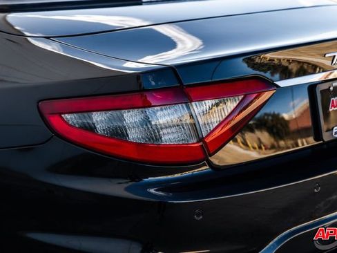 Used 2018 Maserati GranTurismo Sport image 46