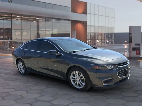 Used 2018 Chevrolet Malibu LT w/ Driver Confidence Package image 21