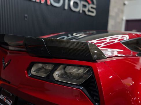 Used 2015 Chevrolet Corvette Z06 w/ 3LZ Preferred Equipment Group image 22