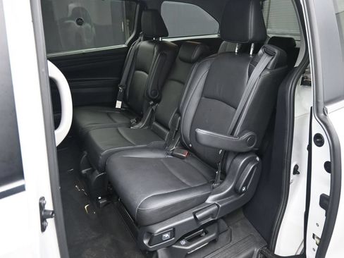 Certified 2024 Honda Odyssey EX-L image 23