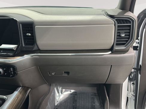 Used 2023 Chevrolet Silverado 1500 LT Trail Boss w/ Convenience Package II image 29