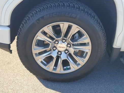 Used 2022 GMC Sierra 1500 Denali image 32