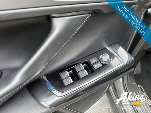 Used 2018 MAZDA CX-9 Touring w/ Touring Premium Package FWD image 17