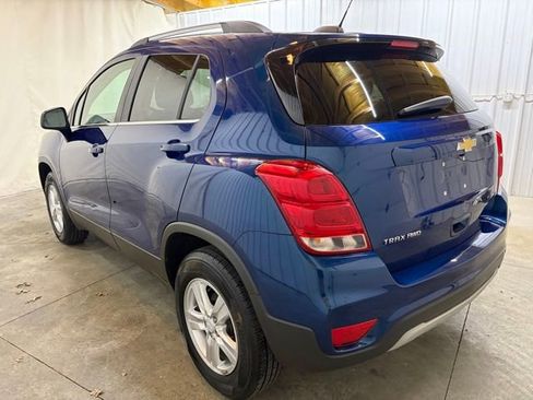 Used 2020 Chevrolet Trax LT w/ LPO, Protection Package AWD/4WD image 8