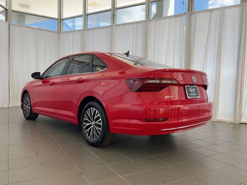 Used 2021 Volkswagen Jetta S image 3