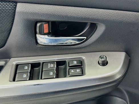 Used 2017 Subaru Crosstrek 2.0i Premium image 21