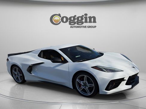 Used 2024 Chevrolet Corvette Stingray Premium Conv w/ Z51 Performance Package image 7