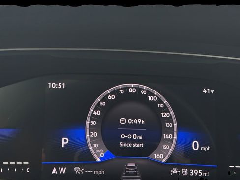 Used 2024 Volkswagen Tiguan Wolfsburg Edition image 21