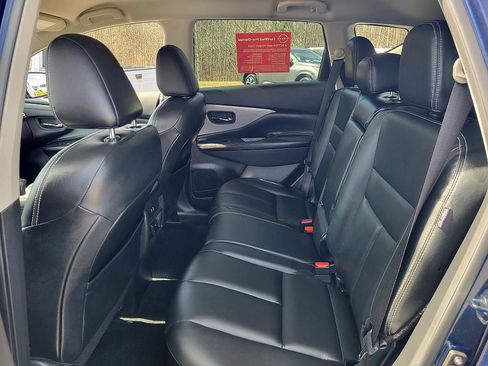 Certified 2024 Nissan Murano SV image 12