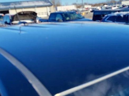 Used 2023 Chevrolet Colorado Trail Boss image 8