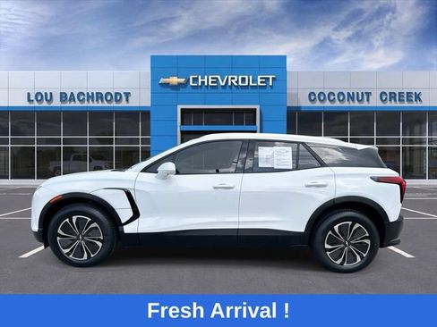 Used 2024 Chevrolet Blazer EV LT AWD/4WD image 5