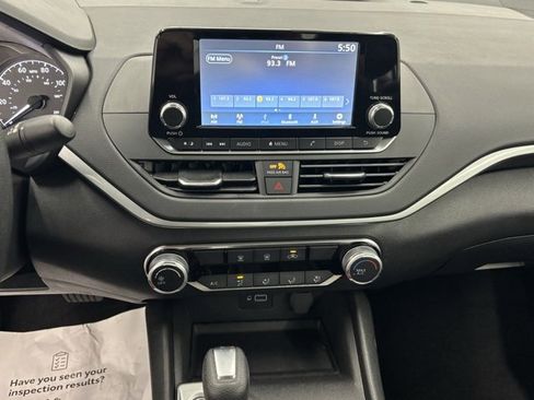 Used 2024 Nissan Altima 2.5 S image 17