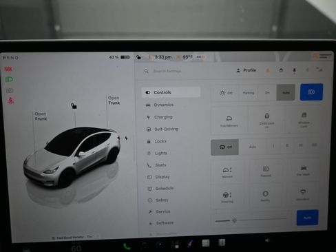 Used 2023 Tesla Model Y Performance AWD/4WD image 20