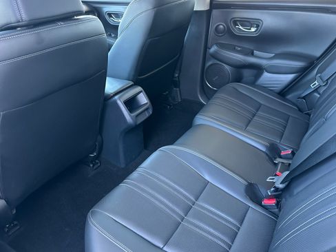 Used 2023 Honda HR-V EX-L image 26