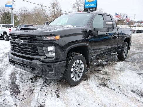 Used 2024 Chevrolet Silverado 2500 Custom w/ Custom Value Package image 28