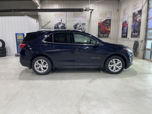 Used 2020 Chevrolet Equinox LT AWD/4WD image 8