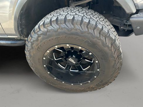Used 2021 Ford Bronco Black Diamond AWD/4WD image 23