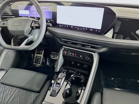 New 2026 Audi SQ5 Premium Plus AWD/4WD image 6