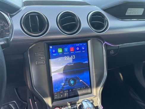 Used 2017 Ford Mustang GT RWD image 14