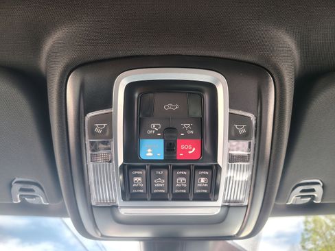 New 2026 RAM 1500 Rebel AWD/4WD image 39