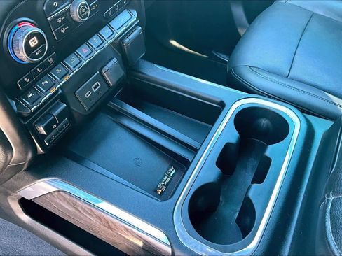 Used 2019 Chevrolet Silverado 1500 LTZ w/ LTZ Texas Edition image 16