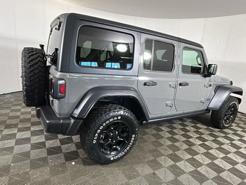 Used 2023 Jeep Wrangler Unlimited w/ Dual Top Group AWD/4WD image 3