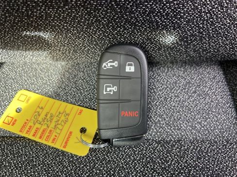 New 2026 RAM ProMaster 2500 w/ Convenience Group FWD image 27