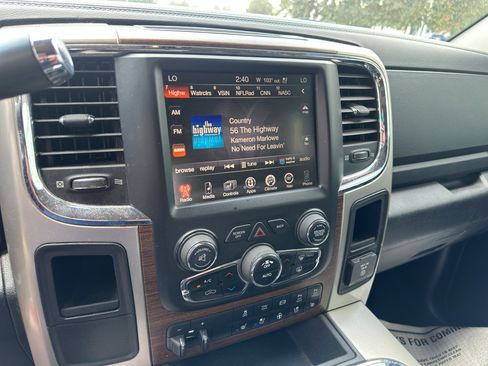 Used 2016 RAM 2500 Laramie RWD image 27