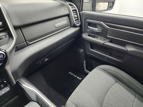 Used 2024 RAM 2500 Big Horn w/ Night Edition image 12