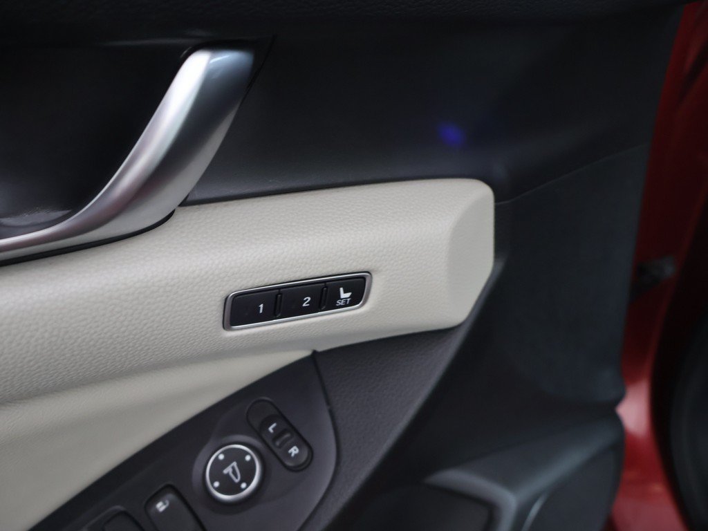 Used 2019 Honda Accord Touring image 42