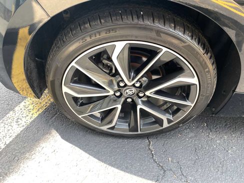 Used 2021 Toyota Corolla XSE FWD image 36