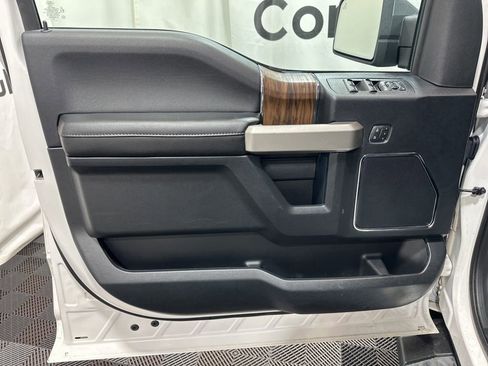 Used 2019 Ford F150 Lariat image 20