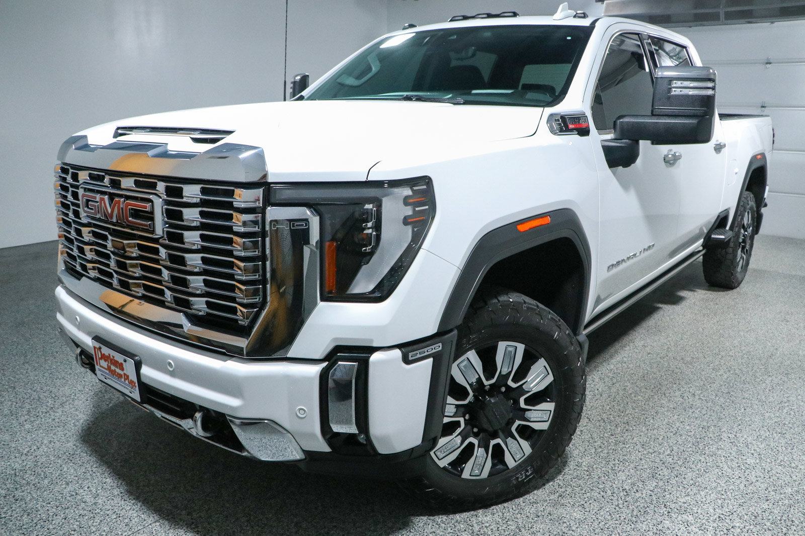 Used 2024 GMC Sierra 2500 Denali AWD/4WD image 35