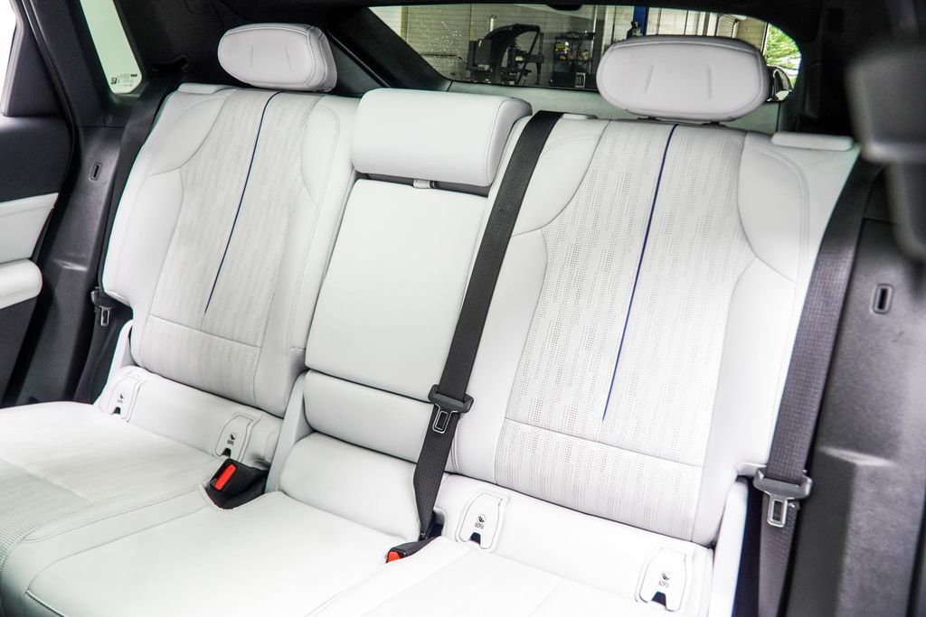 Used 2024 Cadillac Lyriq Sport RWD image 42