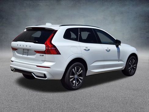 New 2025 Volvo XC60 B5 Core w/ Climate Package image 3