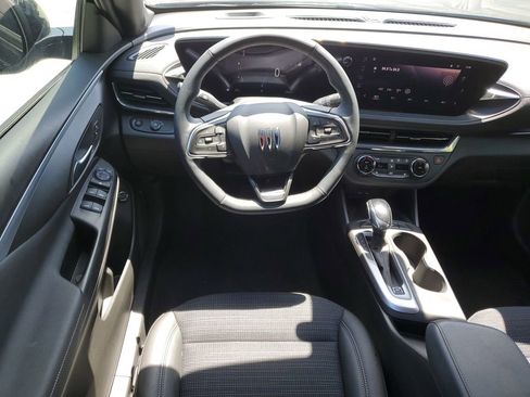 Used 2025 Buick Envista Preferred w/ Convenience I Package FWD image 15