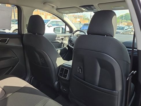 New 2026 Kia Sportage S AWD/4WD image 18