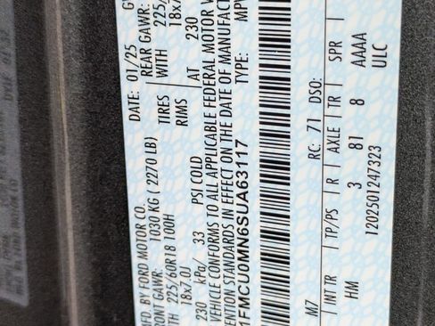 Used 2025 Ford Escape ST-Line image 31