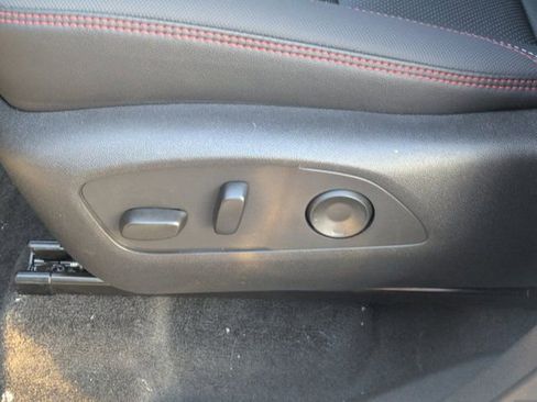 New 2026 Chevrolet Traverse RS w/ LPO, Floor Liner Package FWD image 19