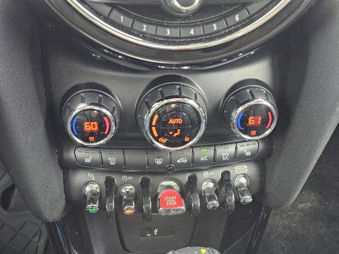 Used 2019 MINI Cooper S w/ Driver Assistance Package FWD image 12