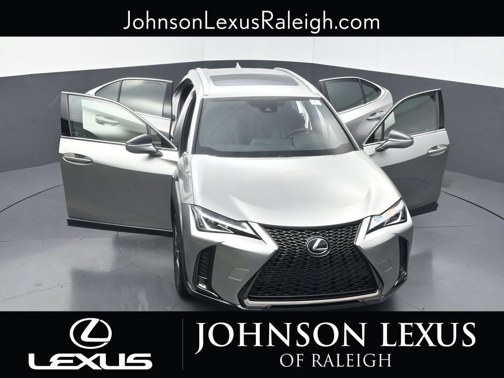 Used 2019 Lexus UX 200 F Sport w/ F Sport Premium Package FWD image 34