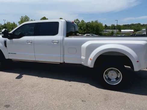 Used 2019 Ford F350 Limited AWD/4WD image 6