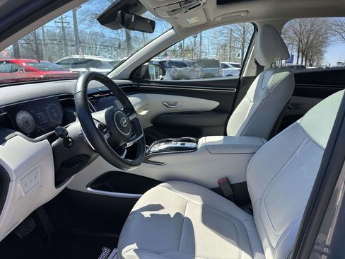 Used 2024 Hyundai Tucson Limited image 13