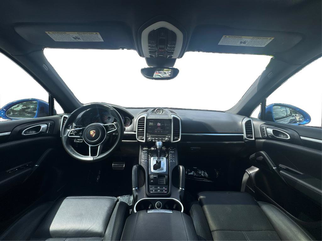 Used 2017 Porsche Cayenne S AWD/4WD image 23